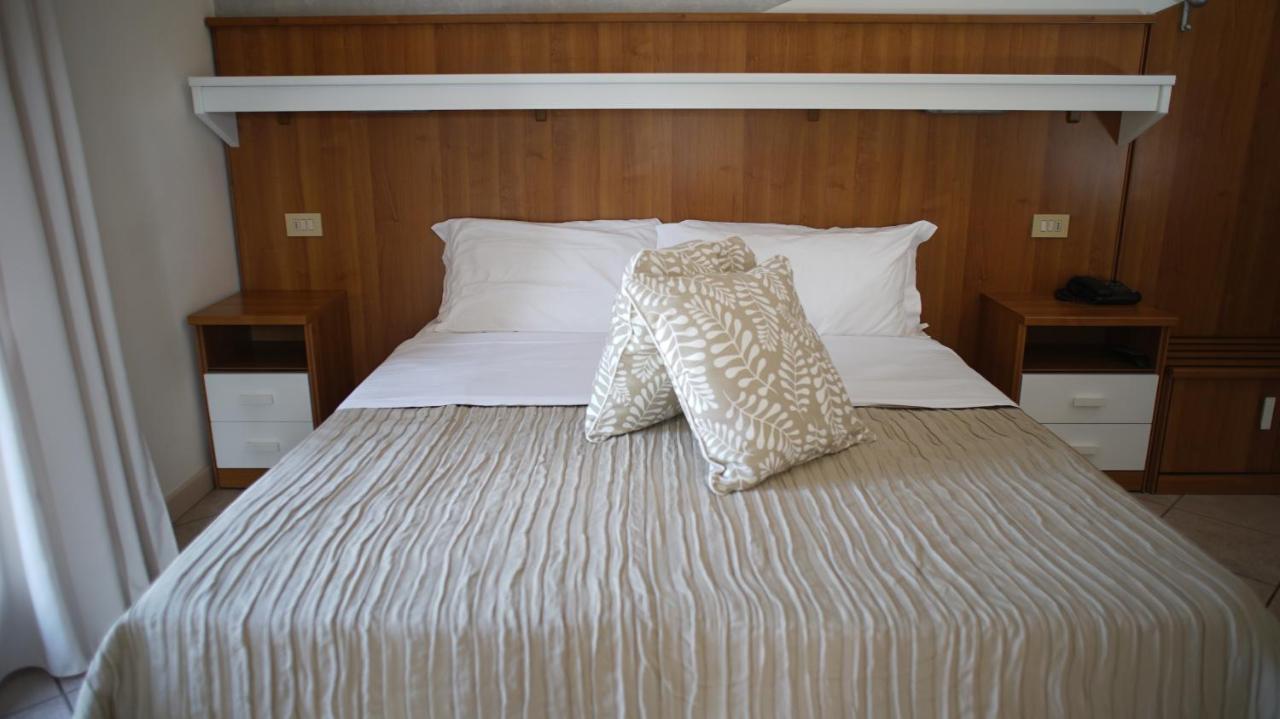 Hotel Emi Lippo Ngoại thất bức ảnh